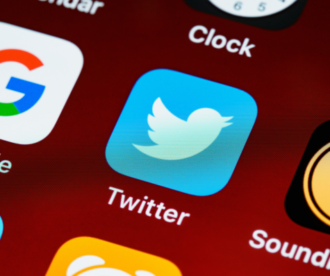 Twitter Removes Then Restores Verification Badges on High-Profile Accounts