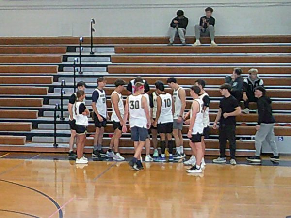 Students Down Staff in Annual B-Ball Show Down